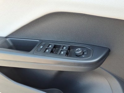 2025 Volkswagen Taos S