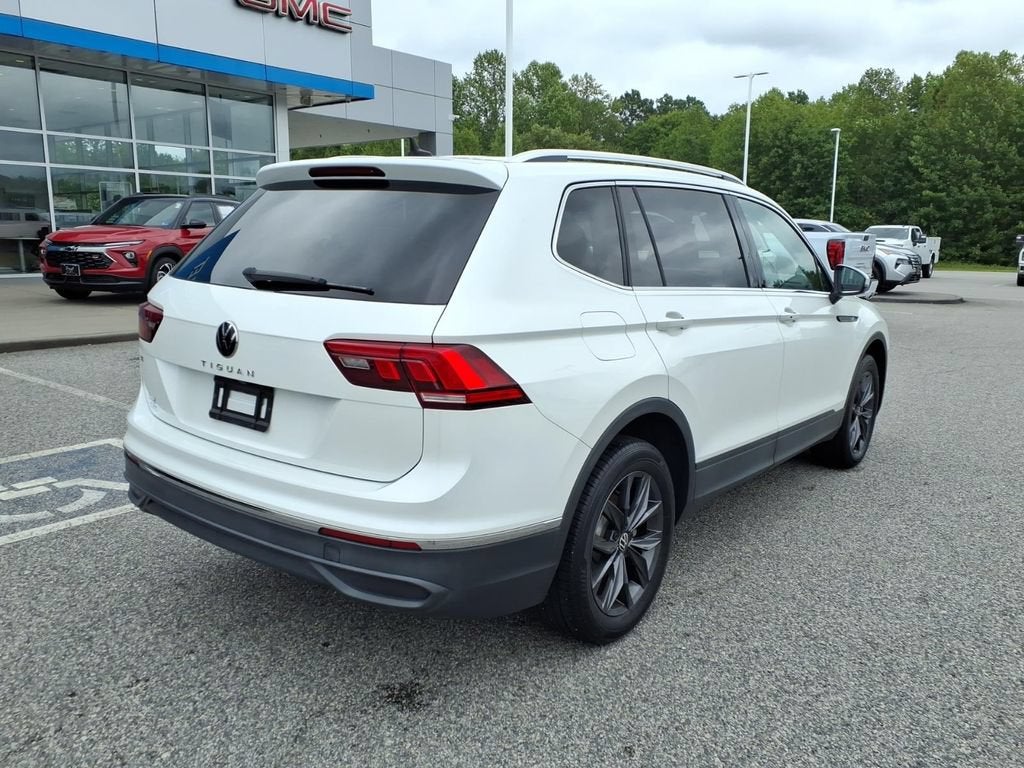 2023 Volkswagen Tiguan SE