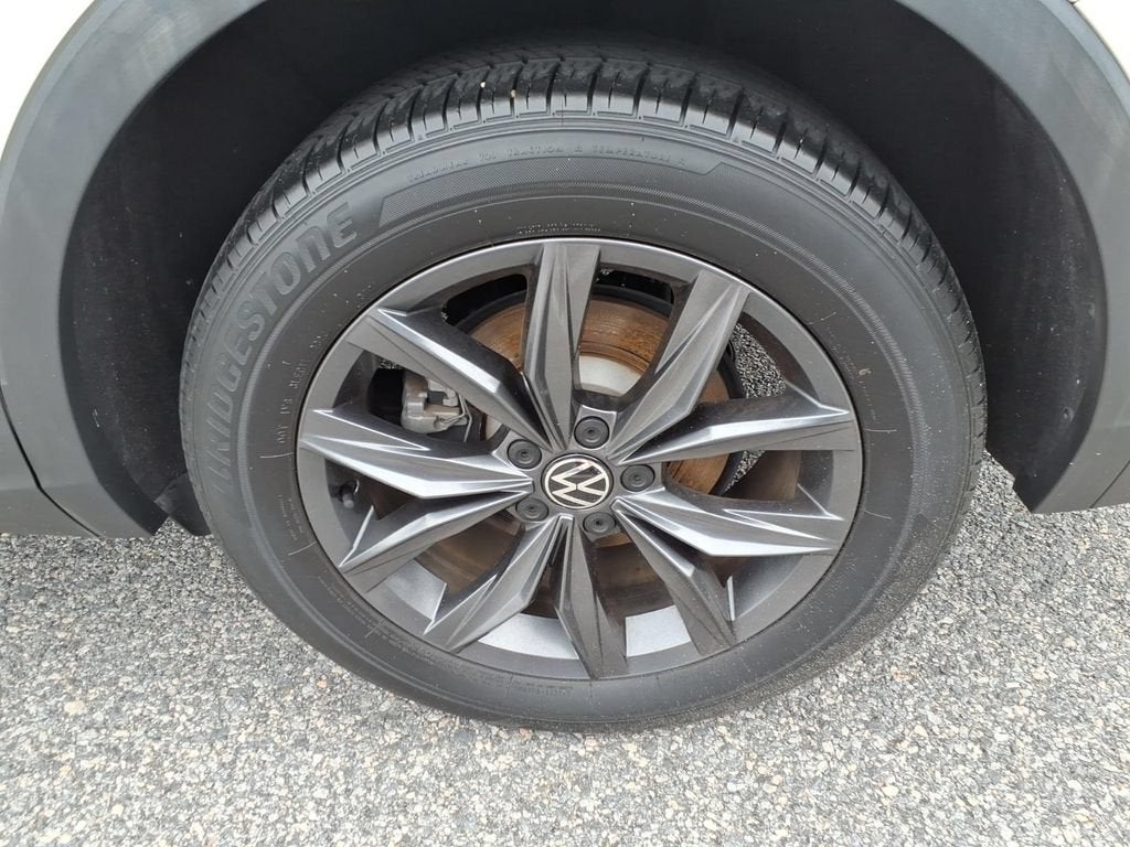 2023 Volkswagen Tiguan SE