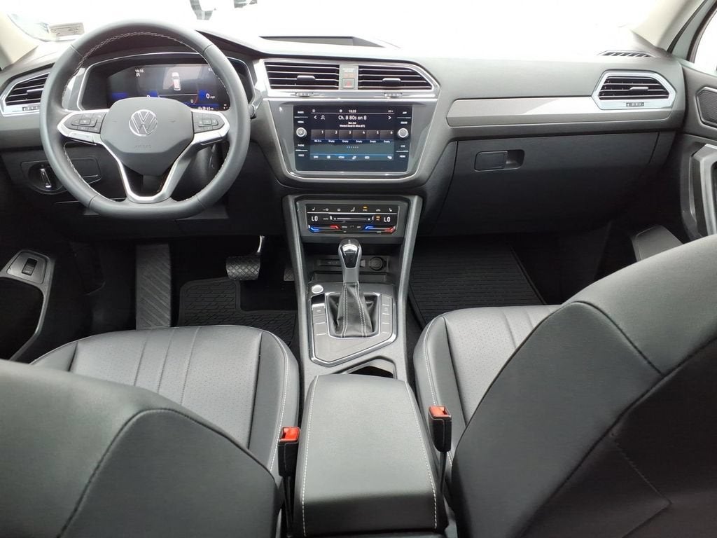 2023 Volkswagen Tiguan SE