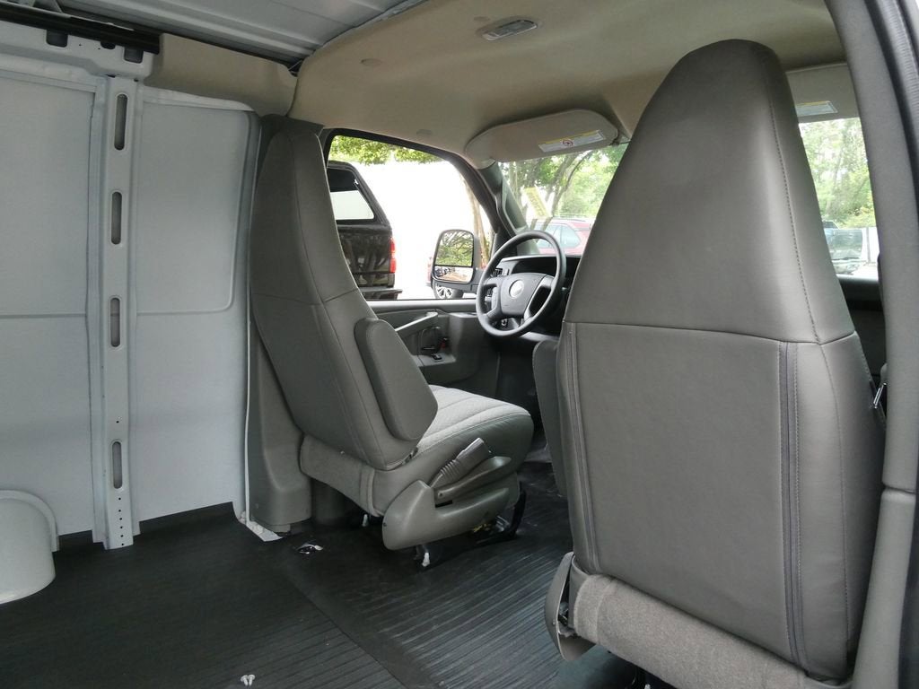 2026 Chevrolet Express Cargo WT