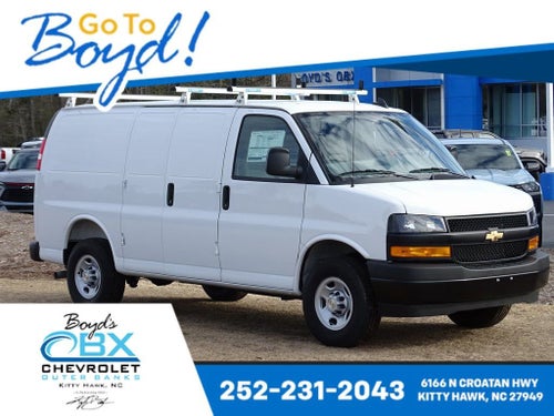 2025 Chevrolet Express Cargo WT