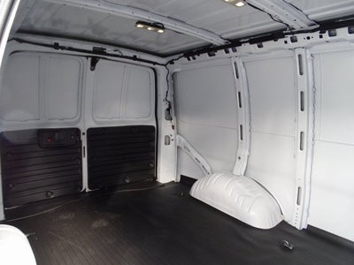 2025 Chevrolet Express Cargo WT
