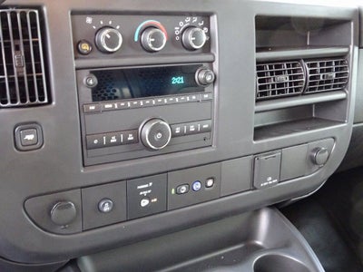 2025 Chevrolet Express Cargo WT
