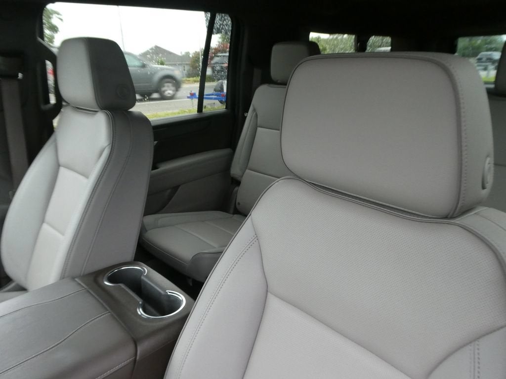 2025 GMC Yukon XL Elevation
