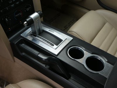 2006 Ford Mustang GT Deluxe