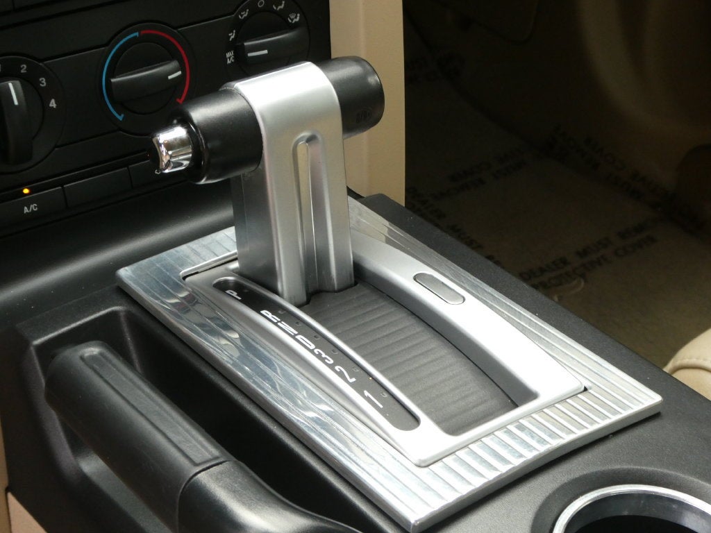 2006 Ford Mustang GT Deluxe