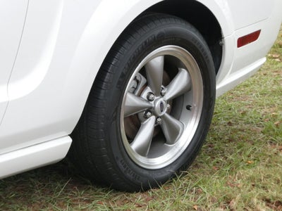 2006 Ford Mustang GT Deluxe