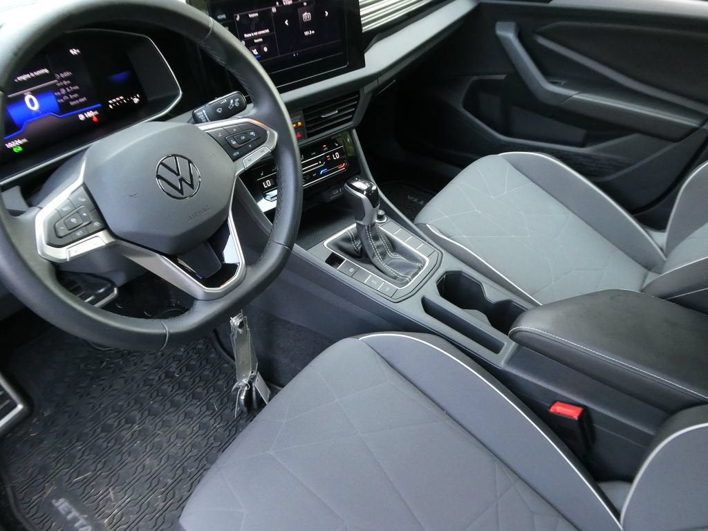 2025 Volkswagen Jetta Sport