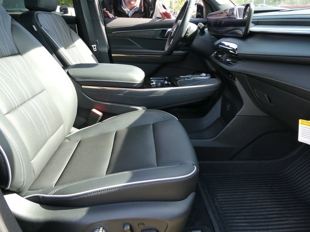 2025 Buick Enclave Avenir
